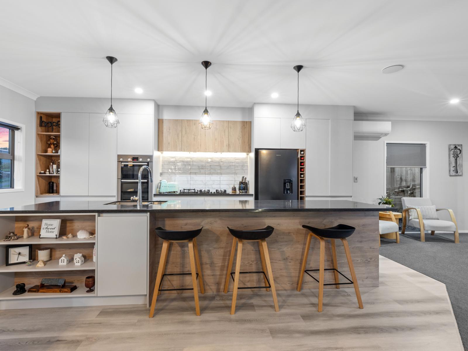 111 Oteki Park Drive, Welcome Bay
