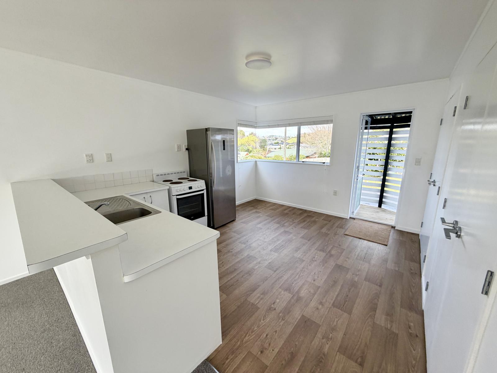 8 Fantome Place, Whalers Gate