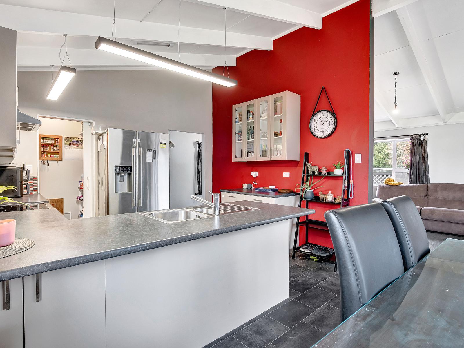 1263 Egmont Road, Egmont Village