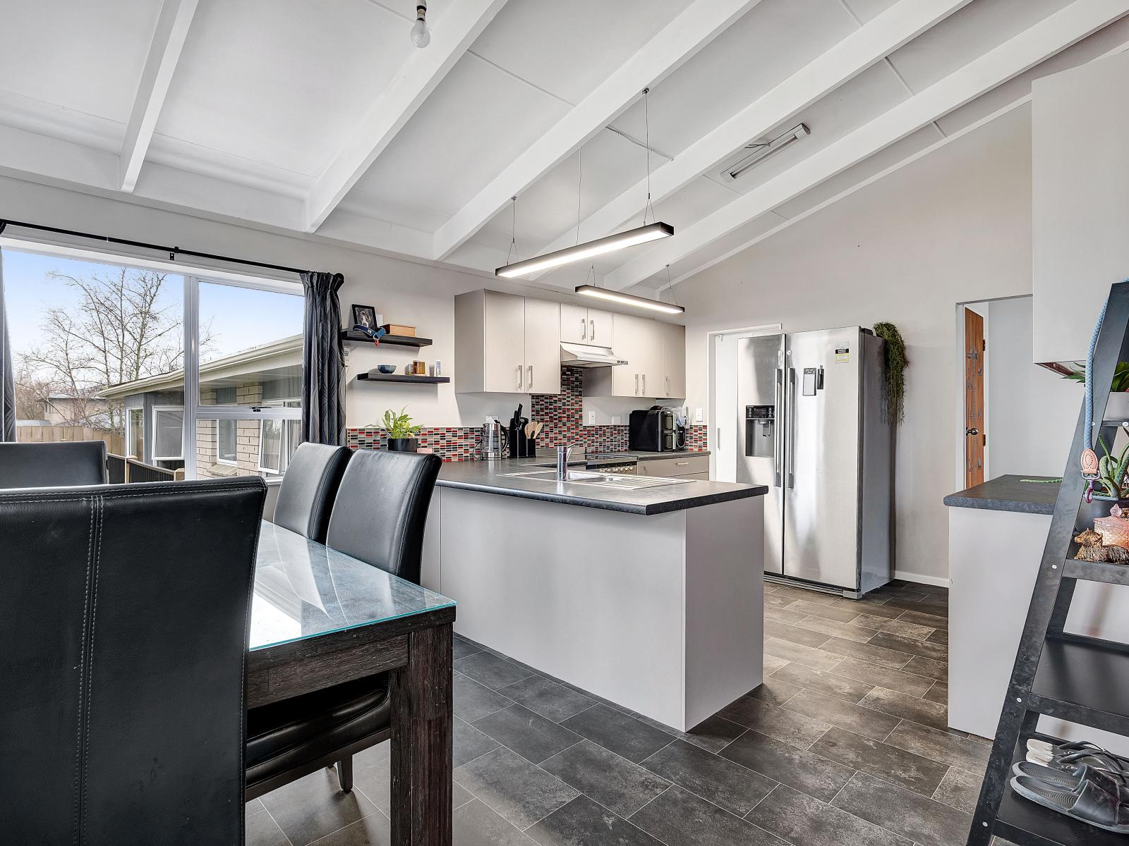 1263 Egmont Road, Egmont Village
