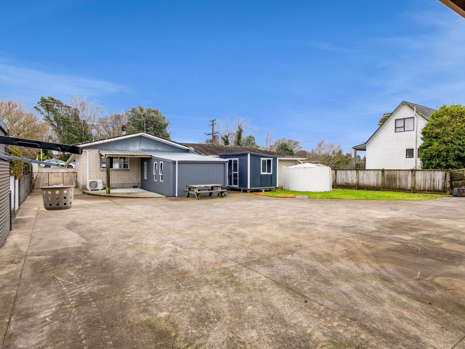 1263 Egmont Road, Egmont Village