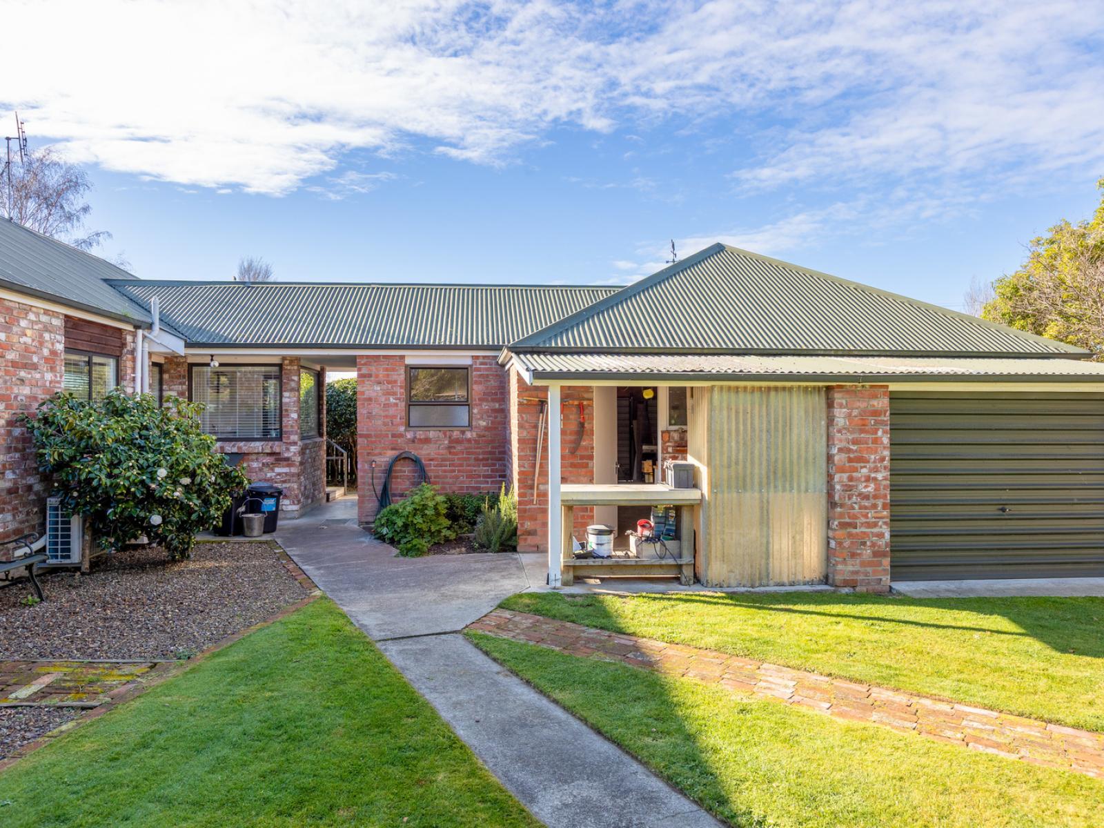 2 Terrace Road, Leithfield