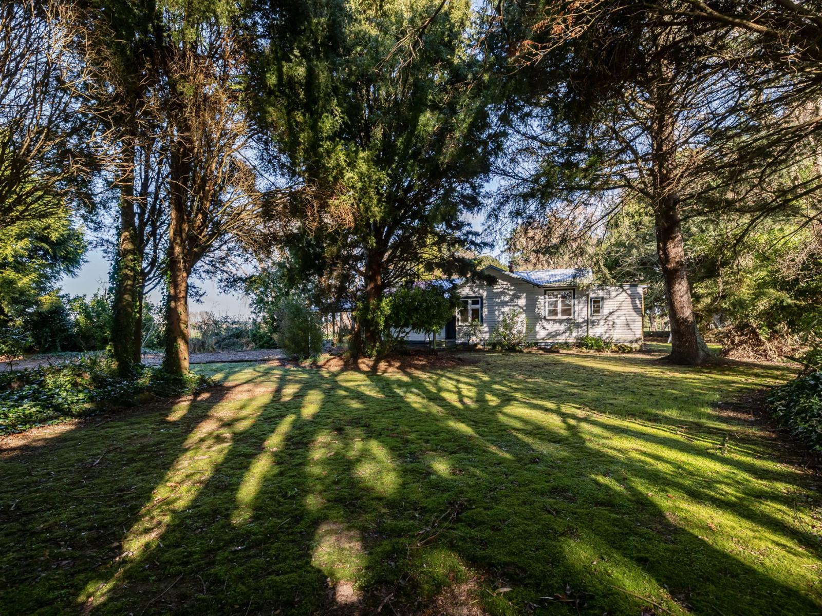 460 Troup Road, Woodville