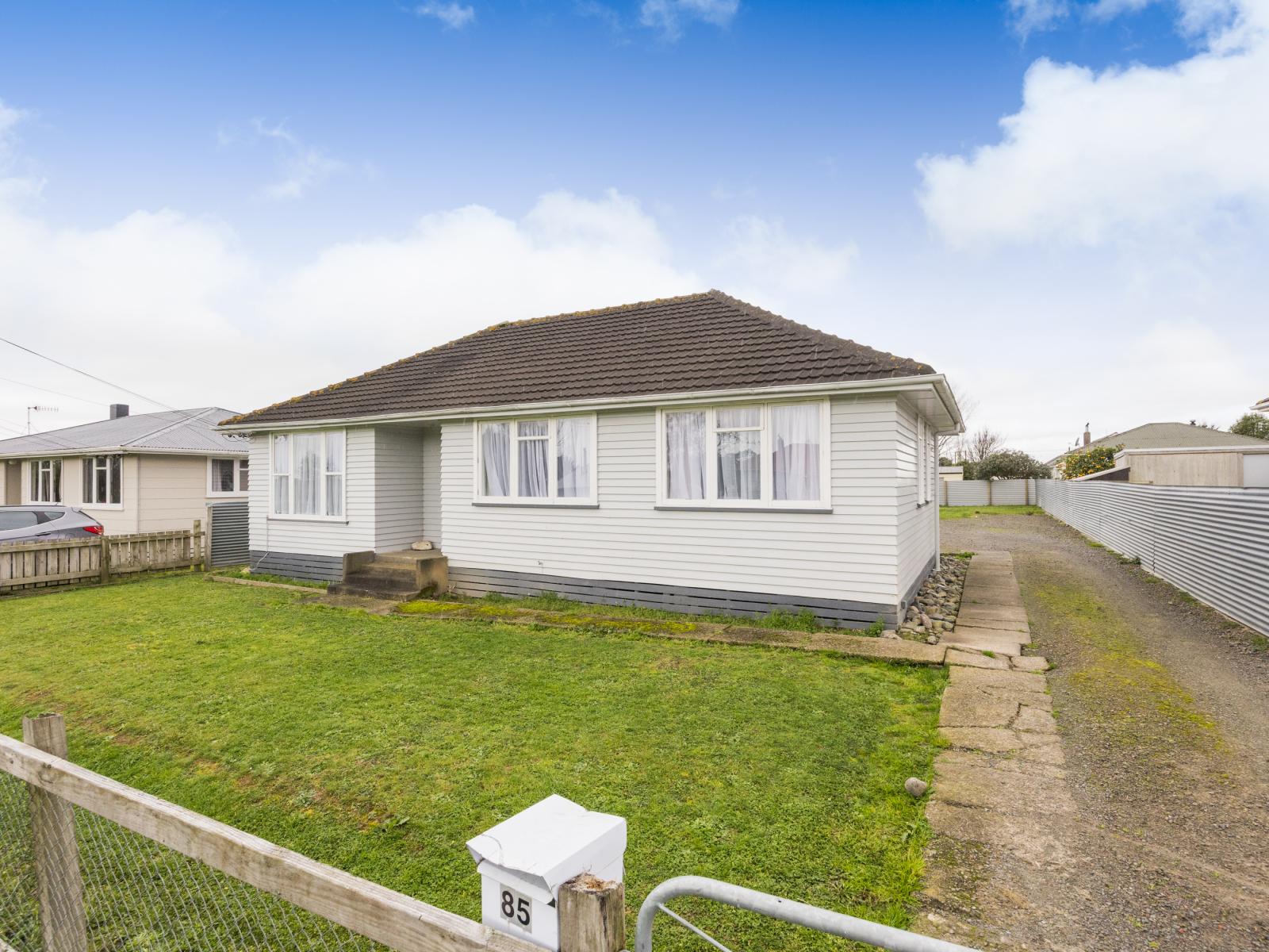 85 Grey Street, Shannon