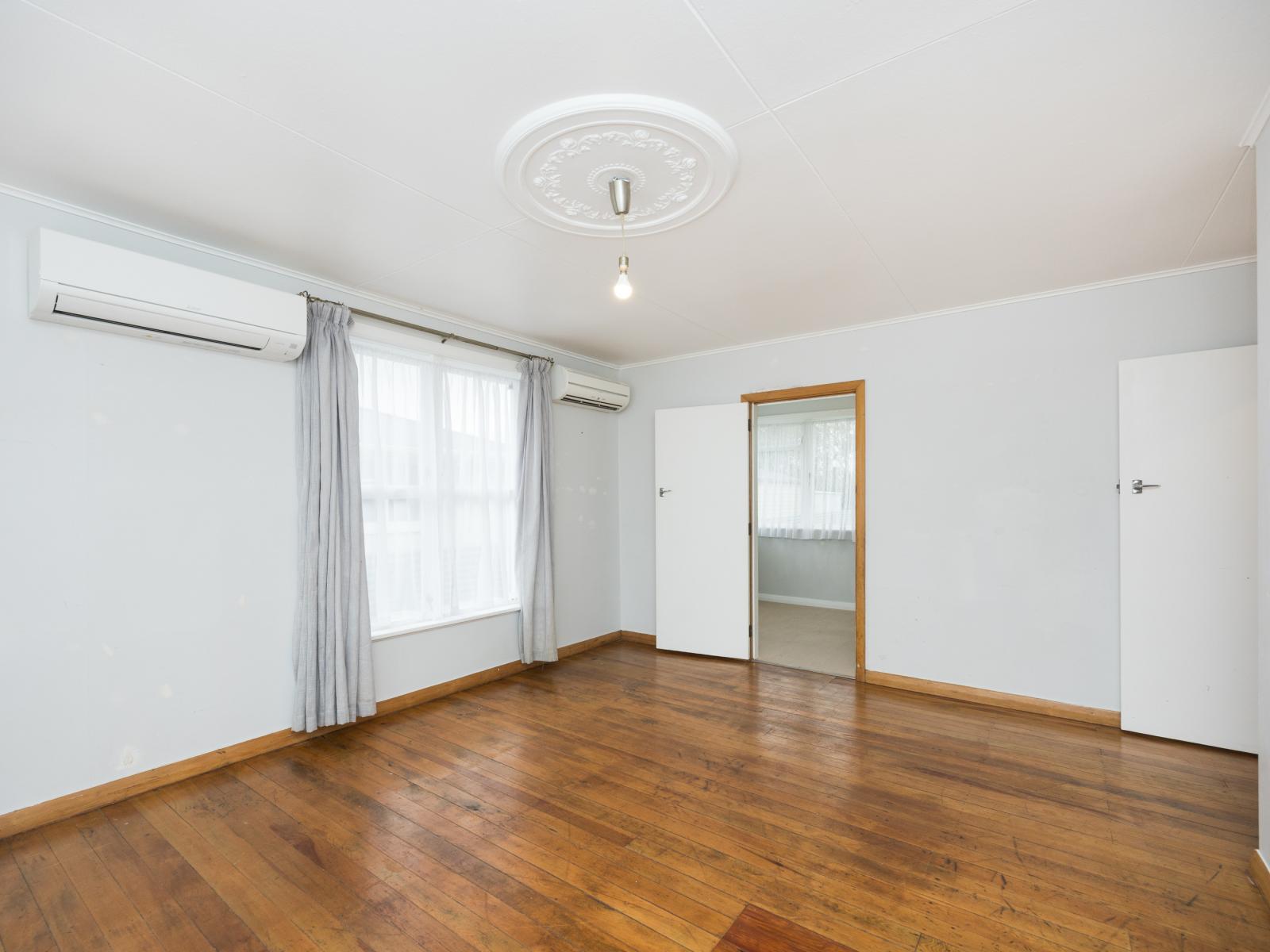 85 Grey Street, Shannon