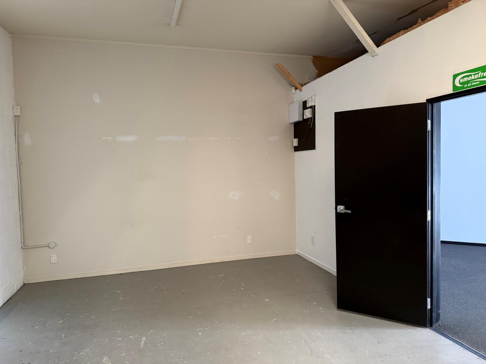 4/33 Austin Street, Onekawa