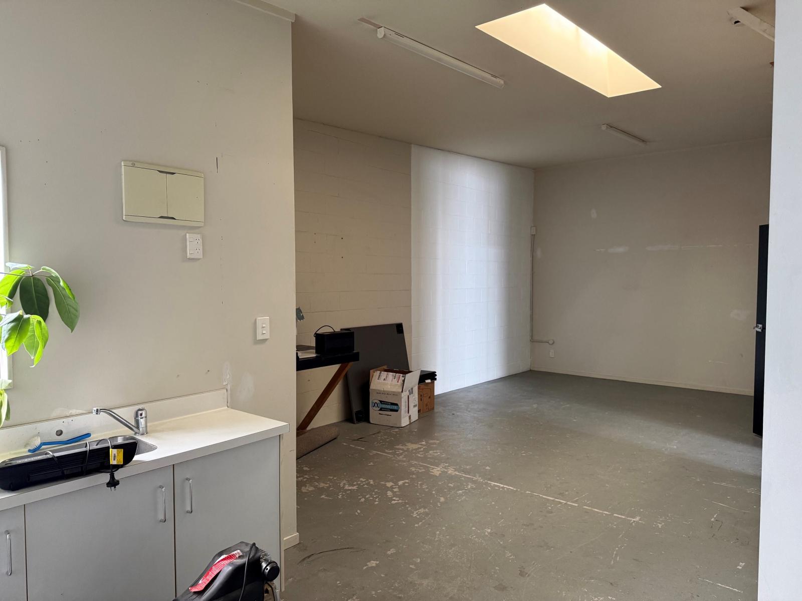 4/33 Austin Street, Onekawa