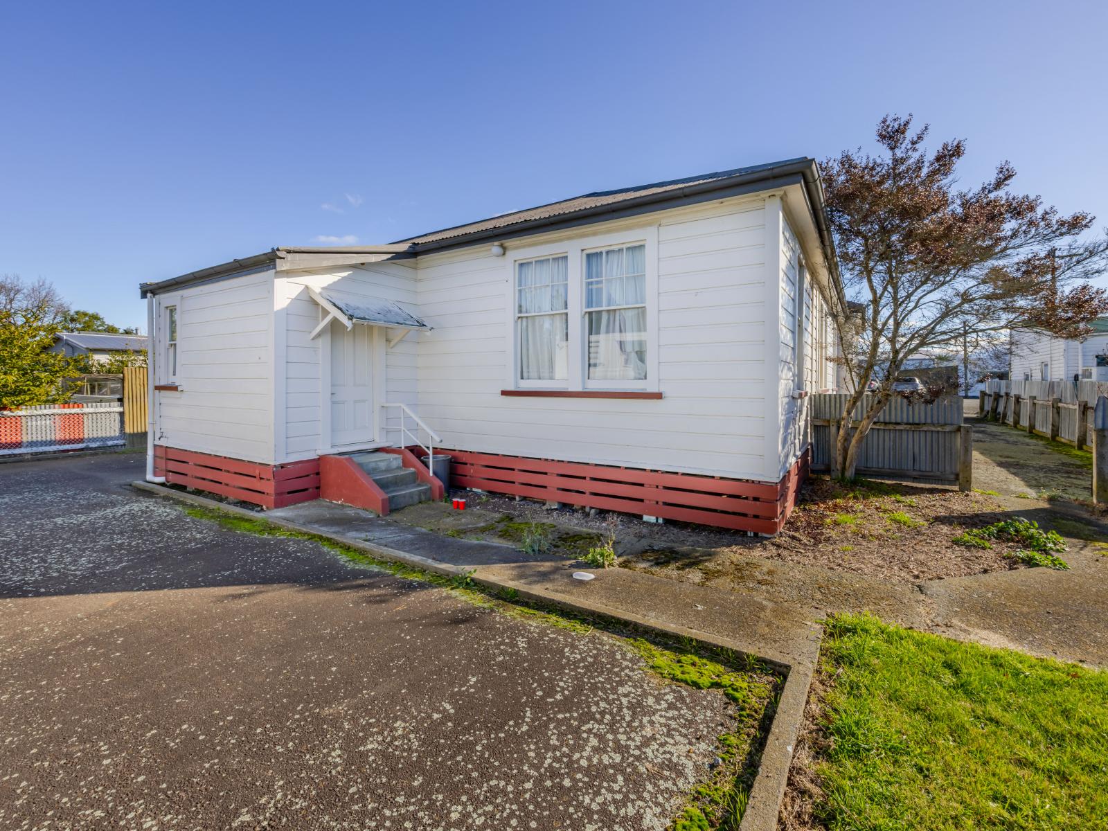 60 Charlotte Street, Takapau