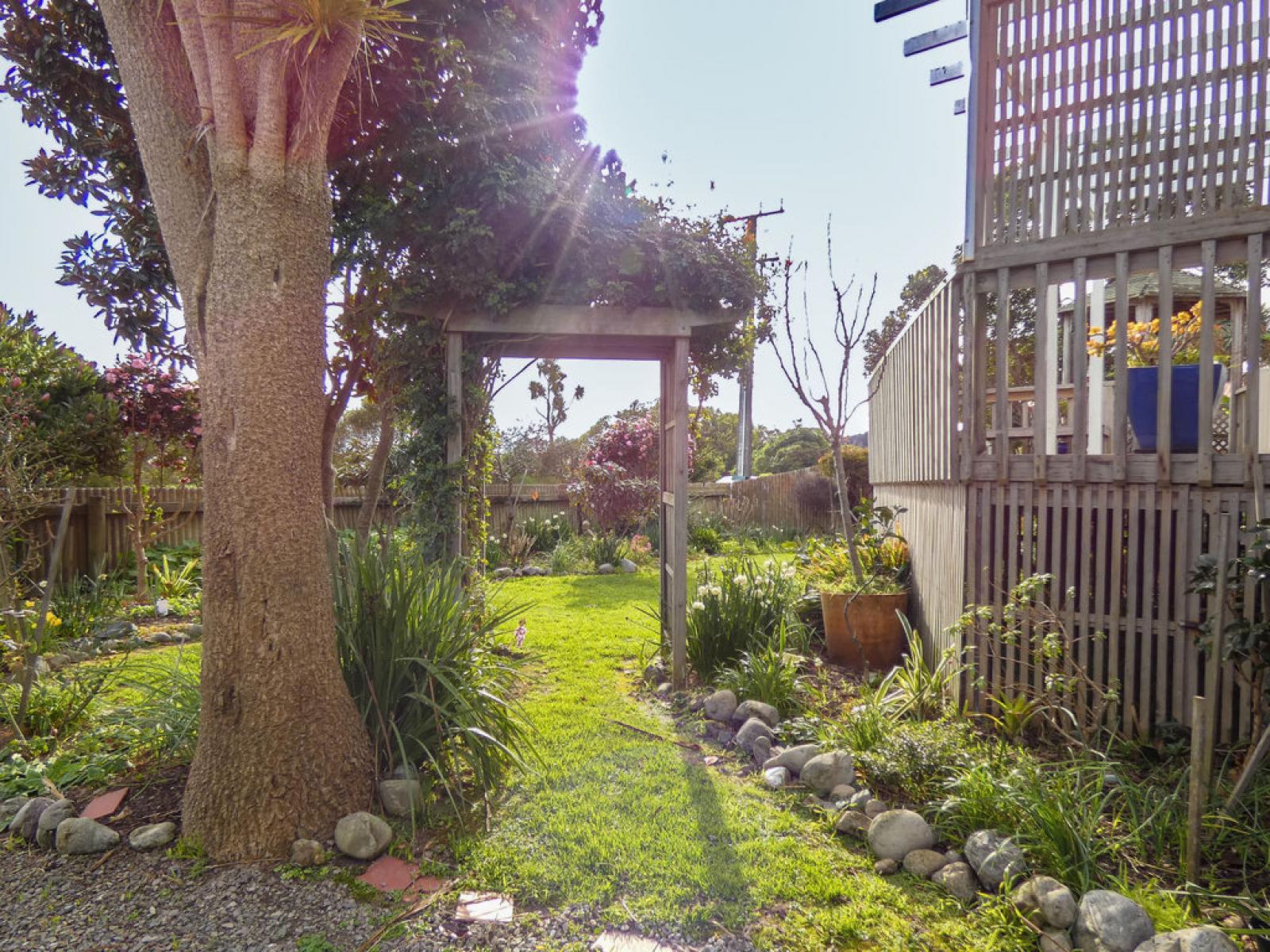 5 Te Whena Street, Otaki Beach