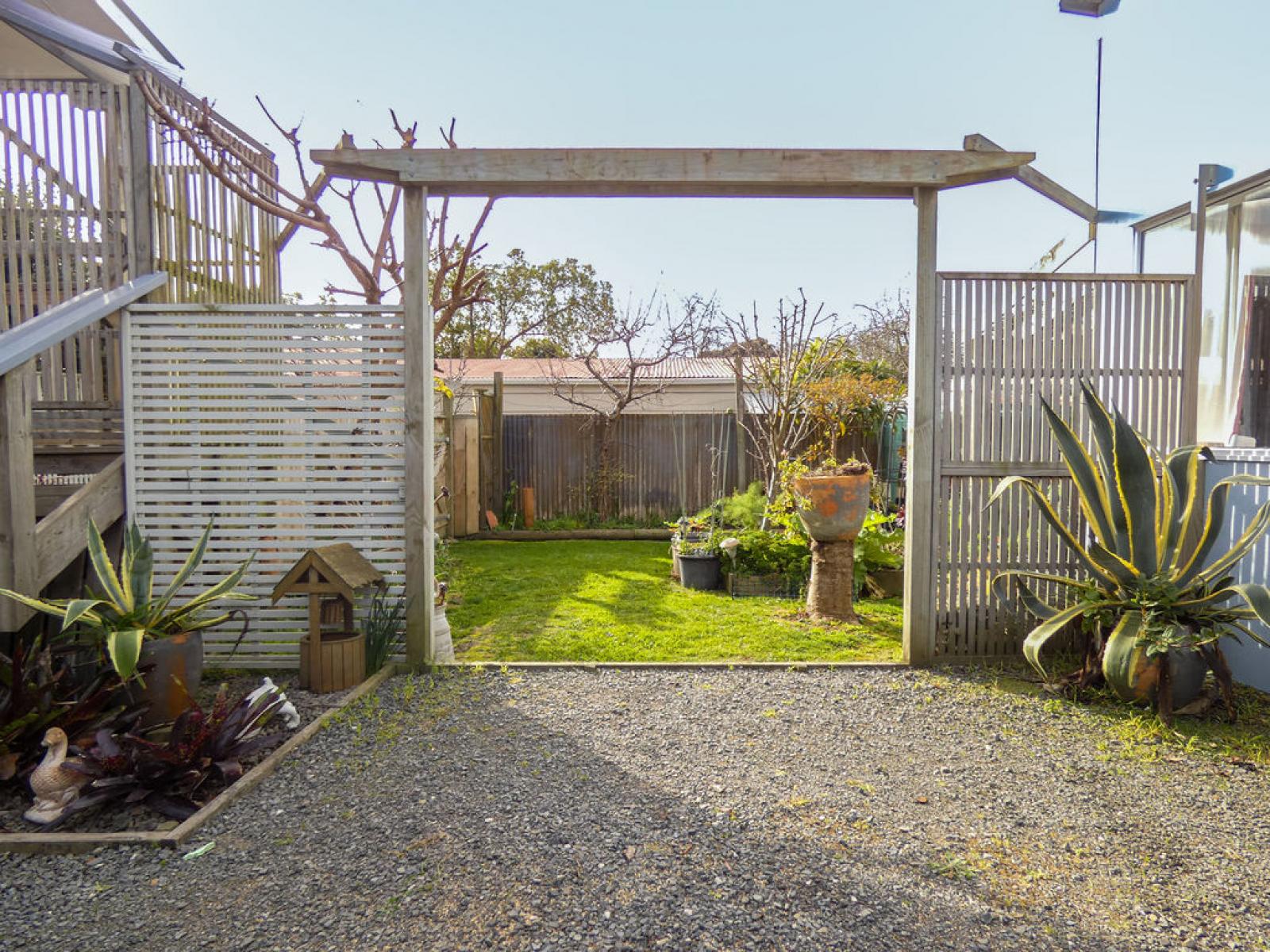 5 Te Whena Street, Otaki Beach