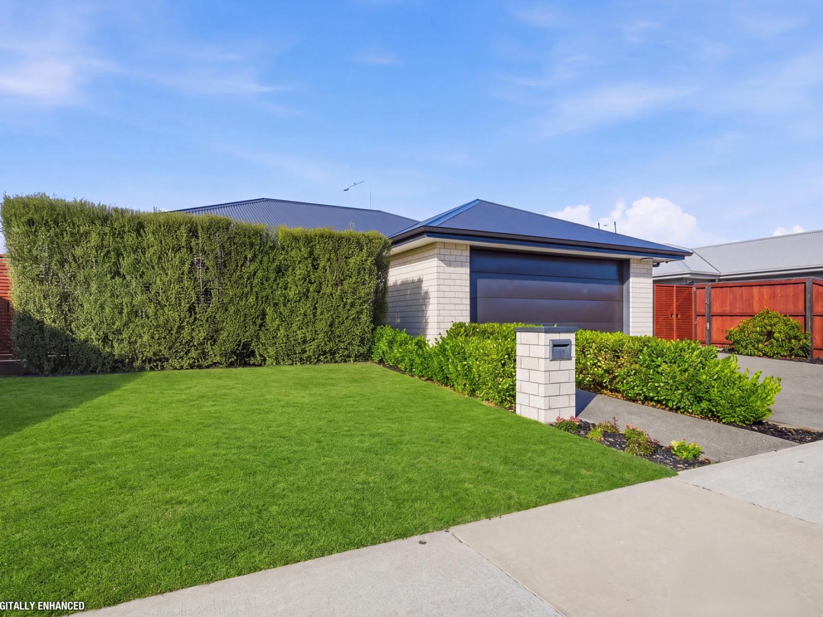 21 Quinn Crescent, Woodend