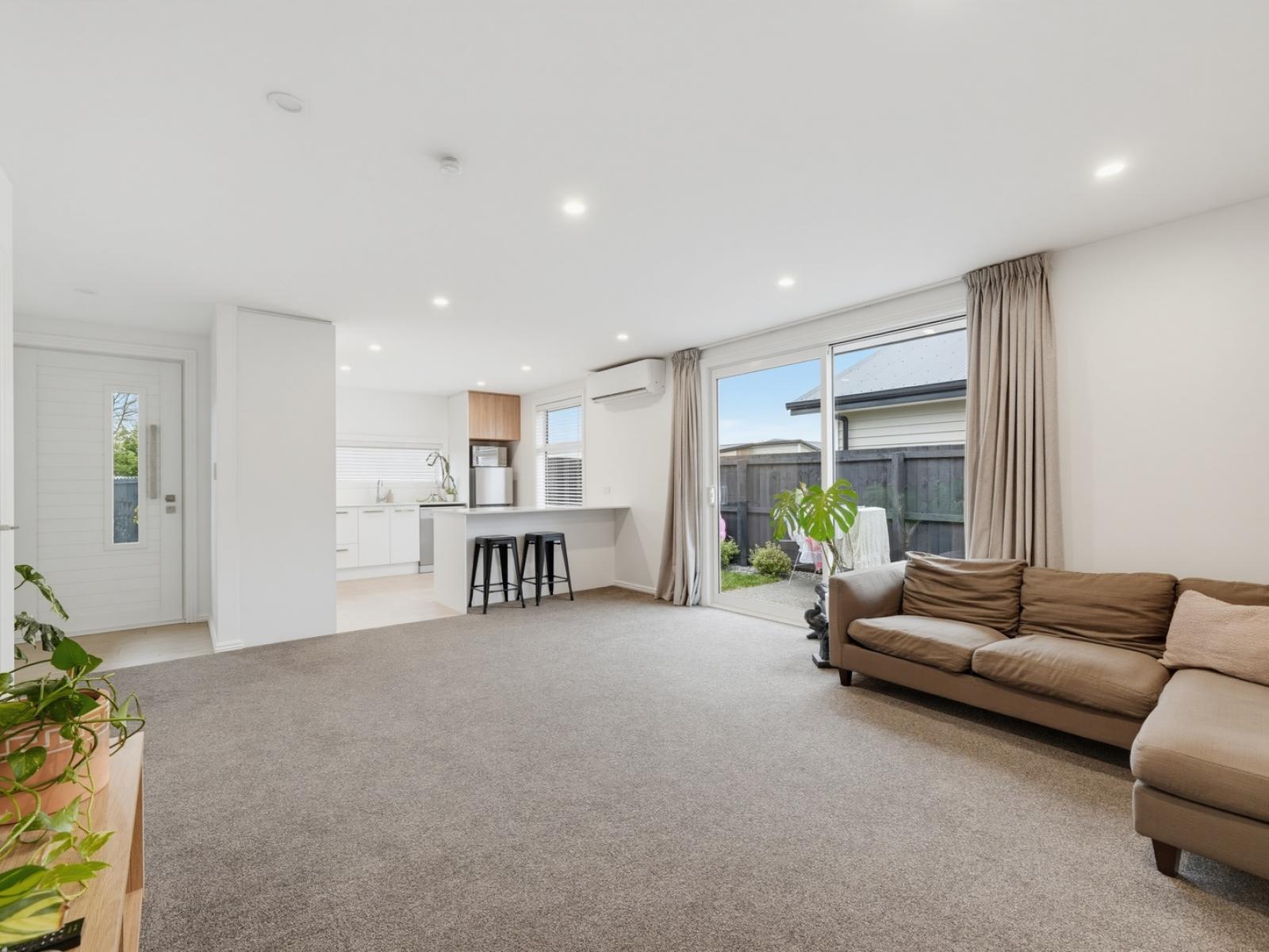 4 Olearia Lane, Woodend