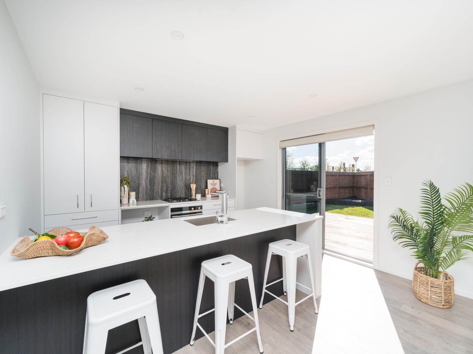 2 Seddon Street, Takaro
