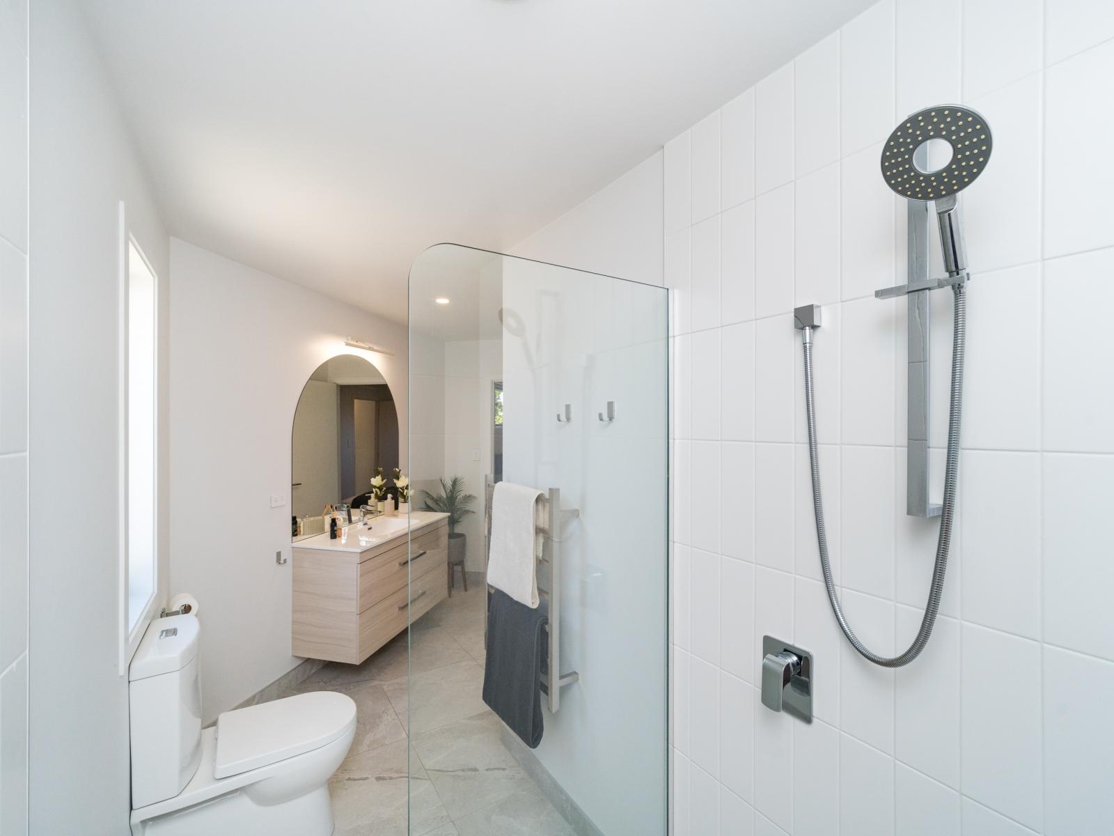 2 Seddon Street, Takaro
