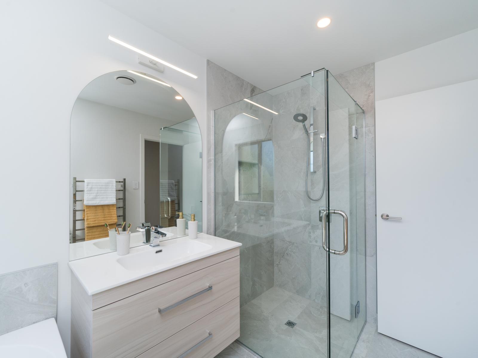 2 Seddon Street, Takaro