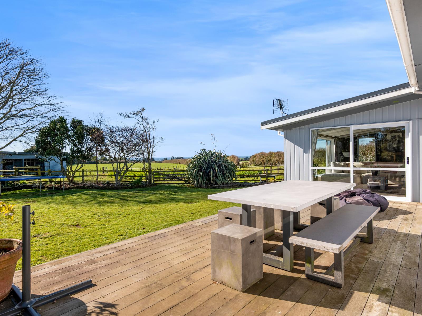 304 York Road, Midhirst