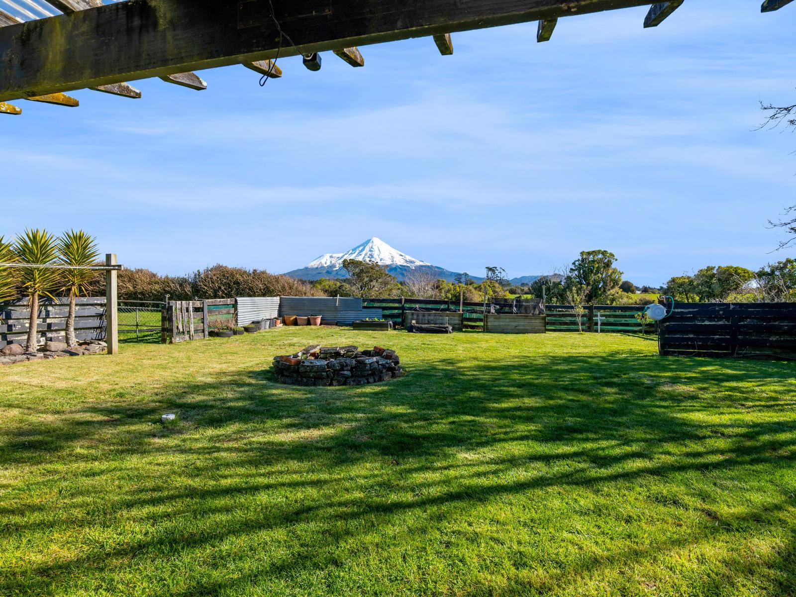 304 York Road, Midhirst