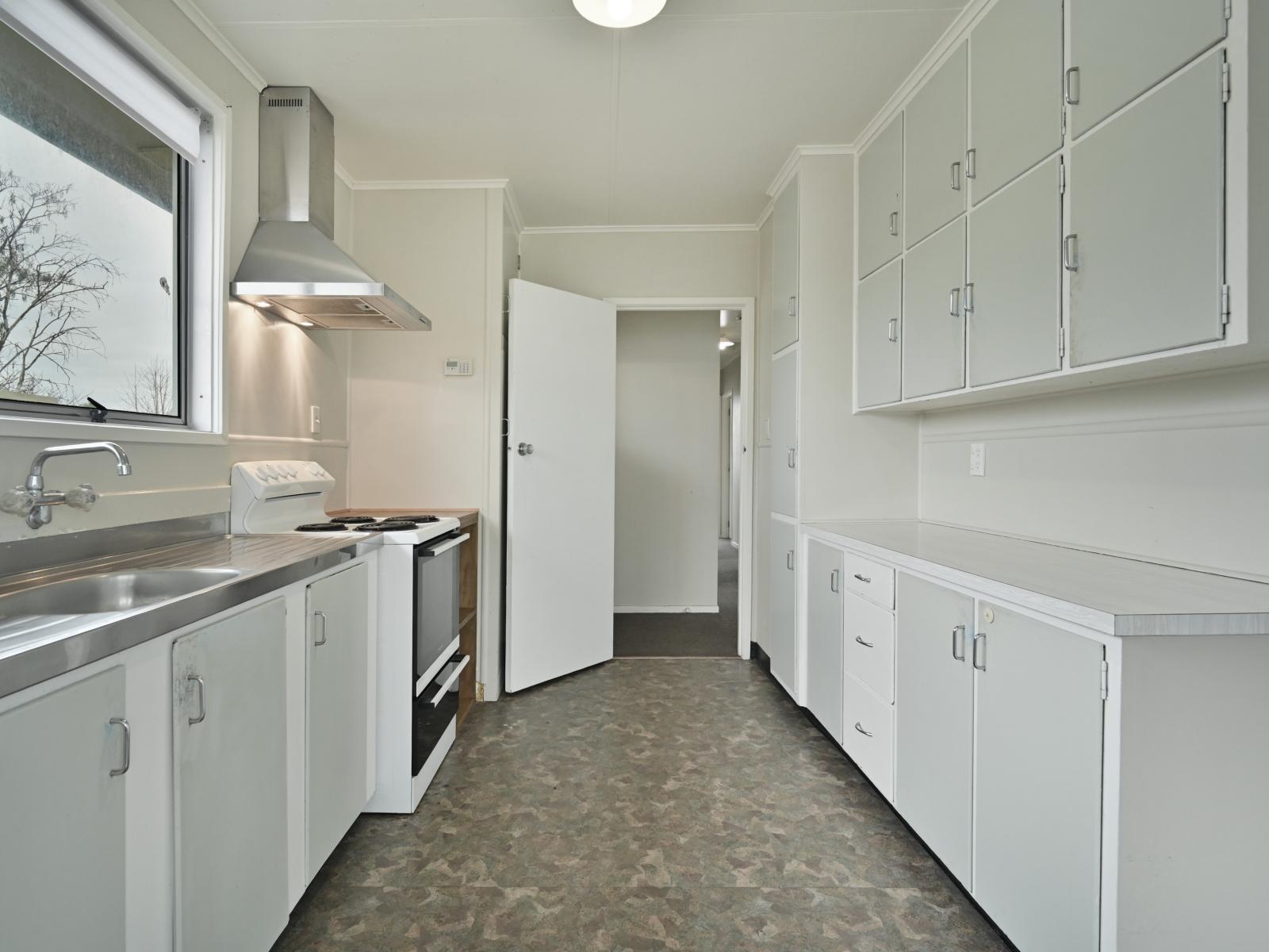 1010a Beatty Street, Mayfair