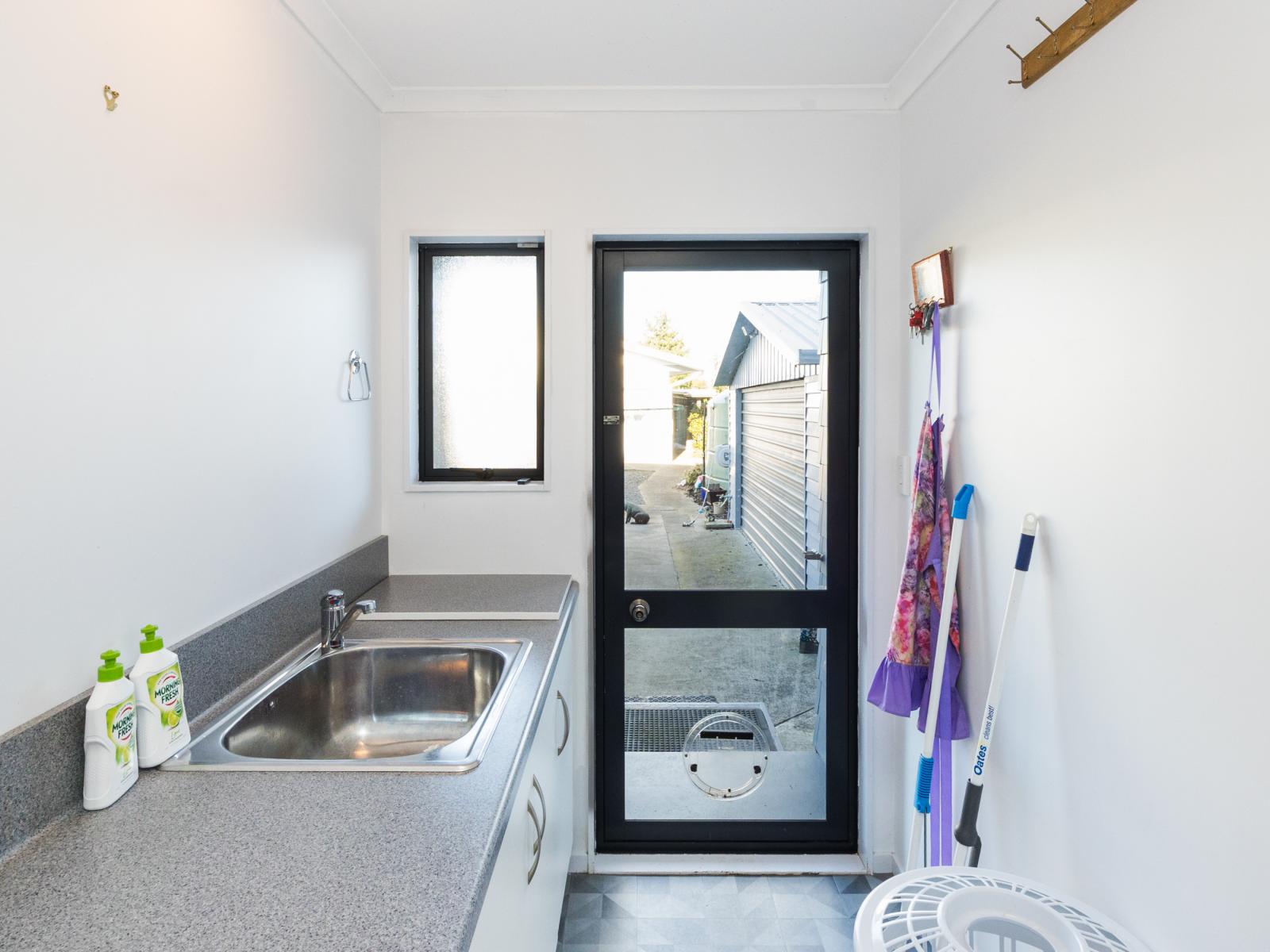 16 Spring Street, Foxton