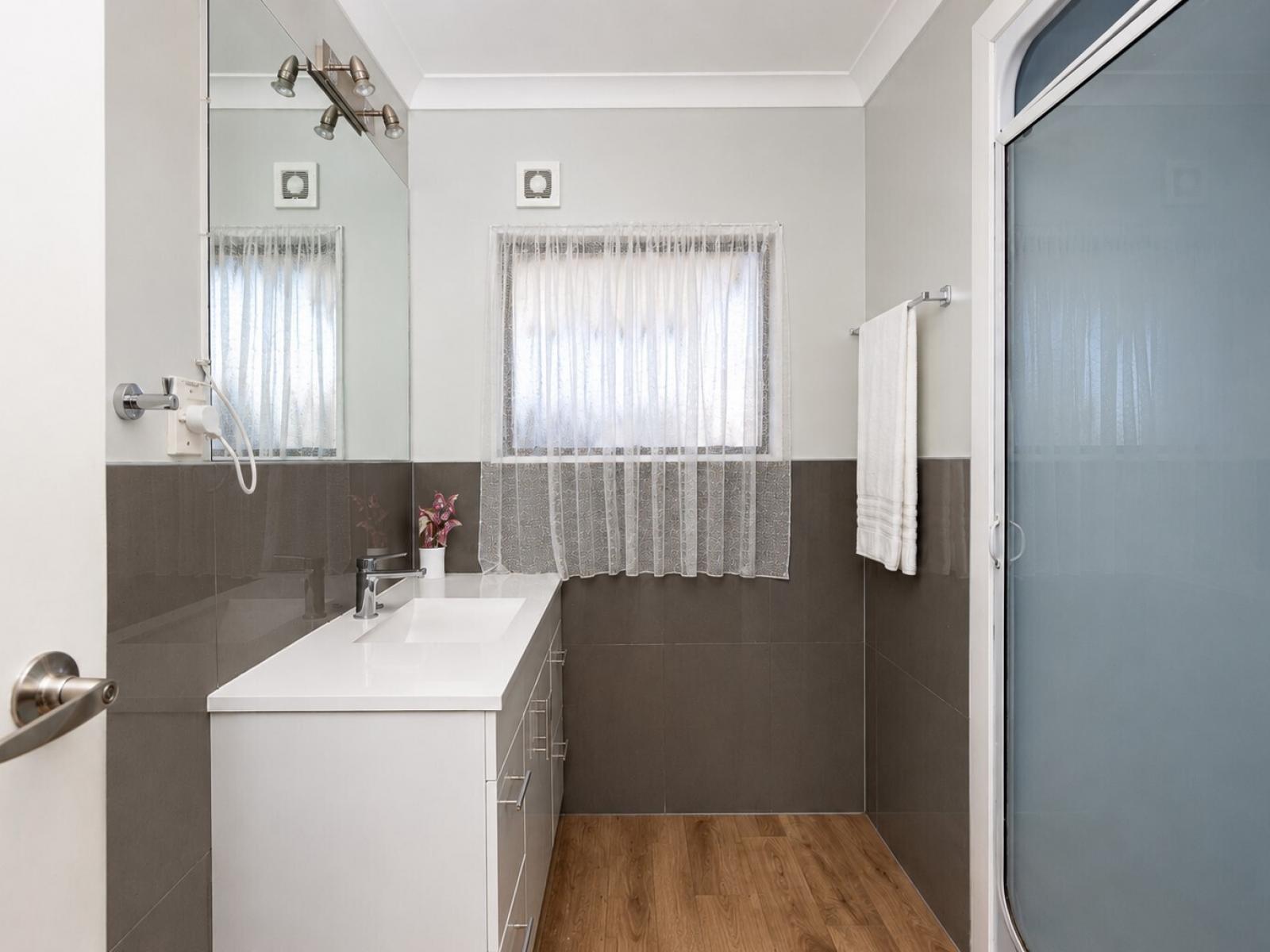 77 Avondale Road, Taradale