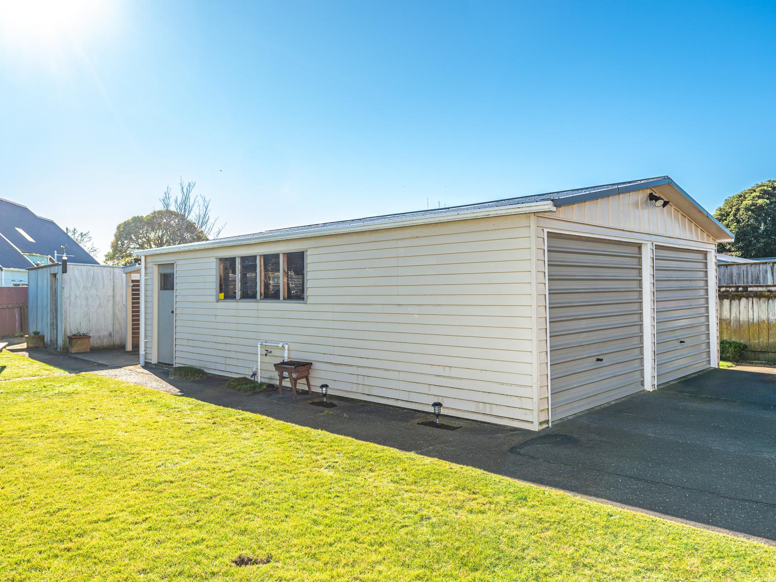 20 Fitzherbert Avenue, Springvale