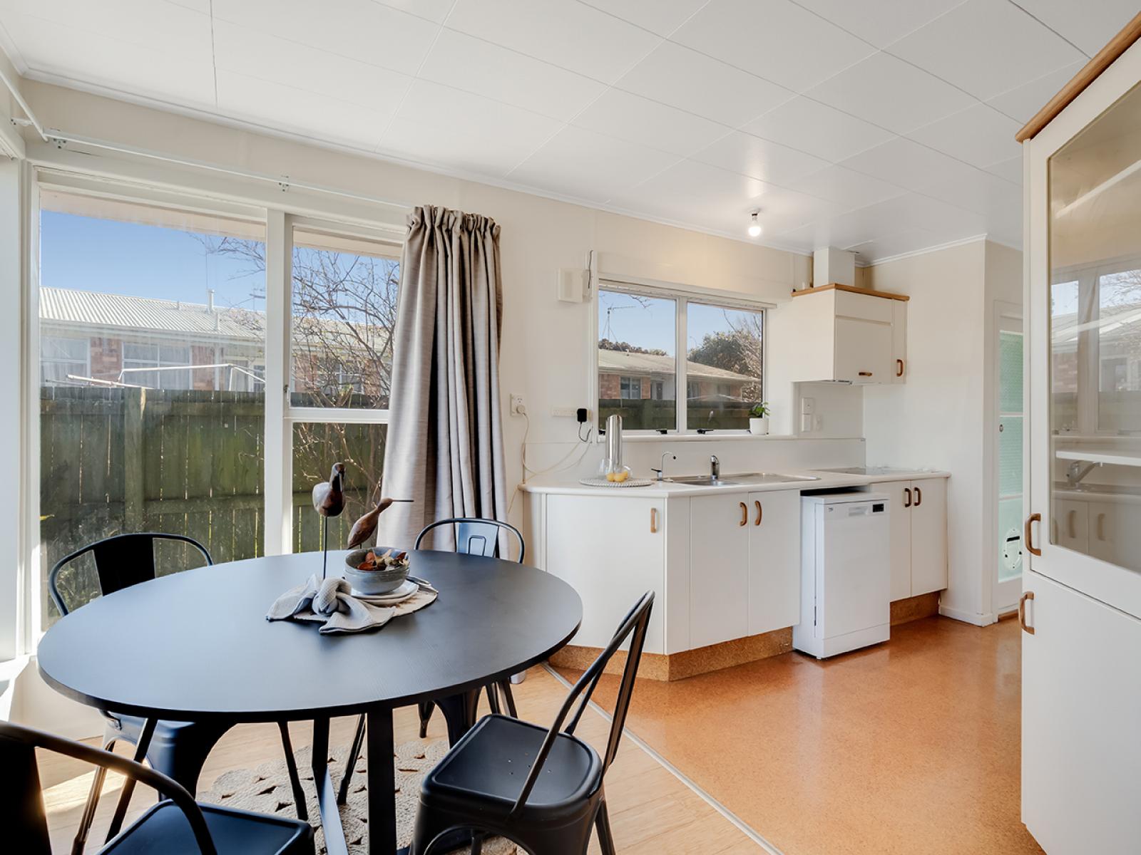 10 Kowhai Street, Hamilton Lake