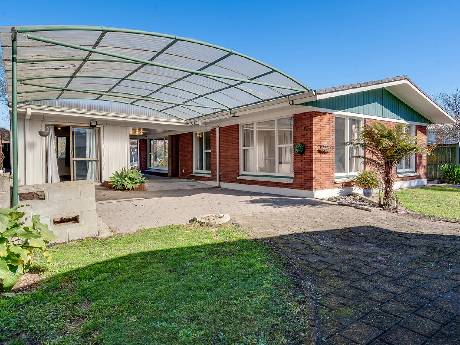 10 Kowhai Street, Hamilton Lake