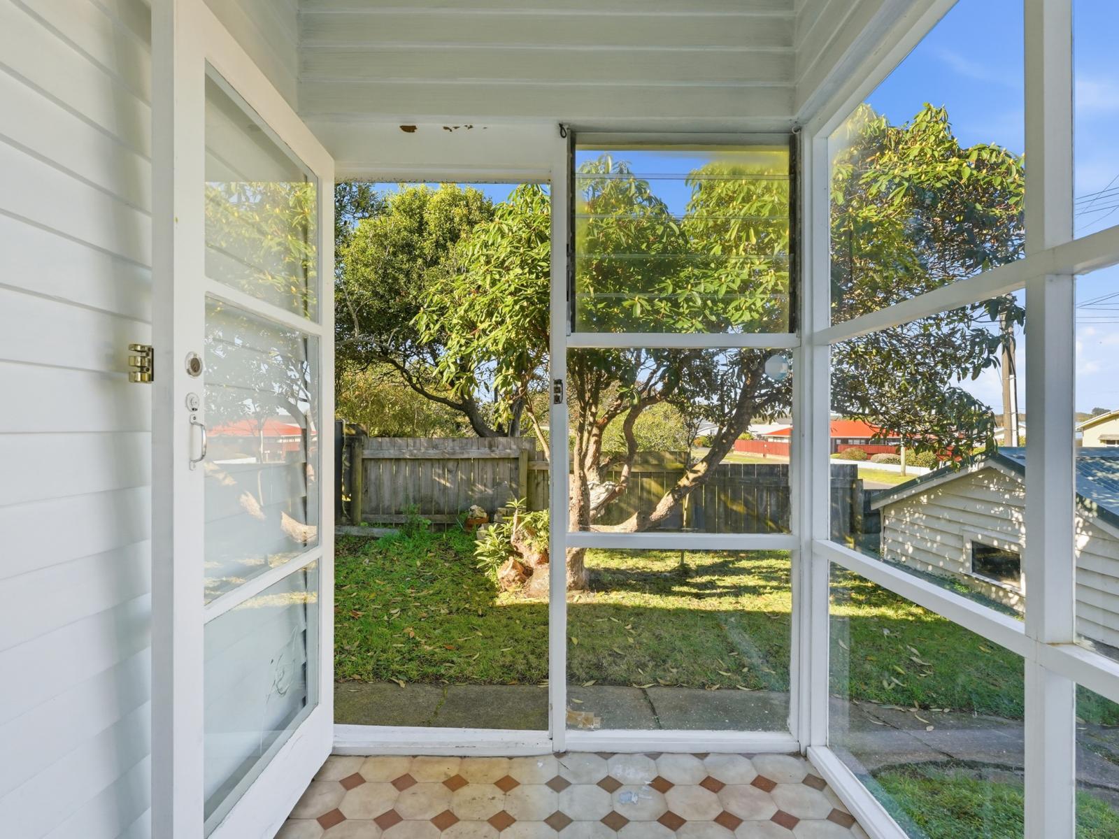 100 Gonville Avenue, Gonville