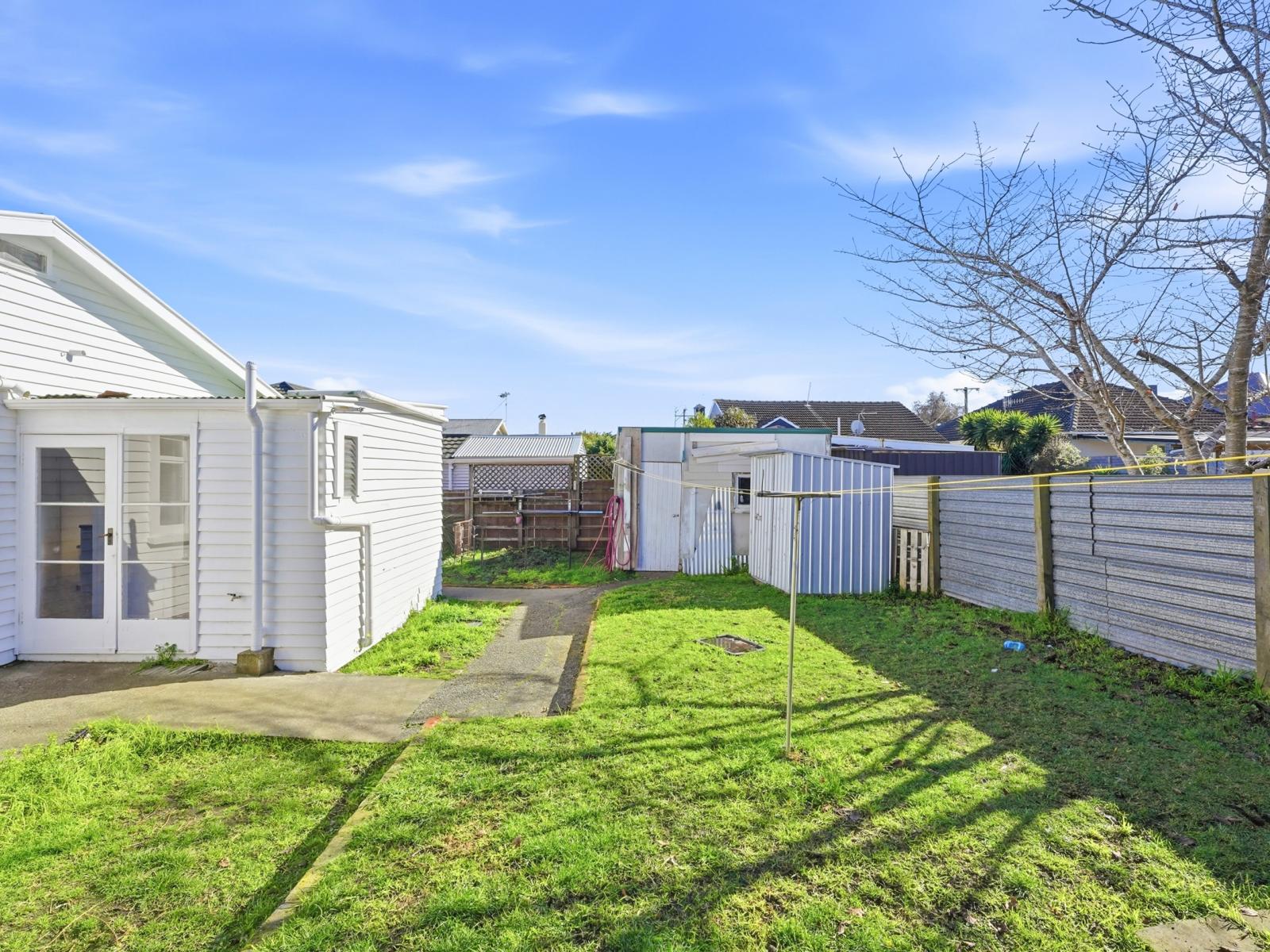 100 Gonville Avenue, Gonville