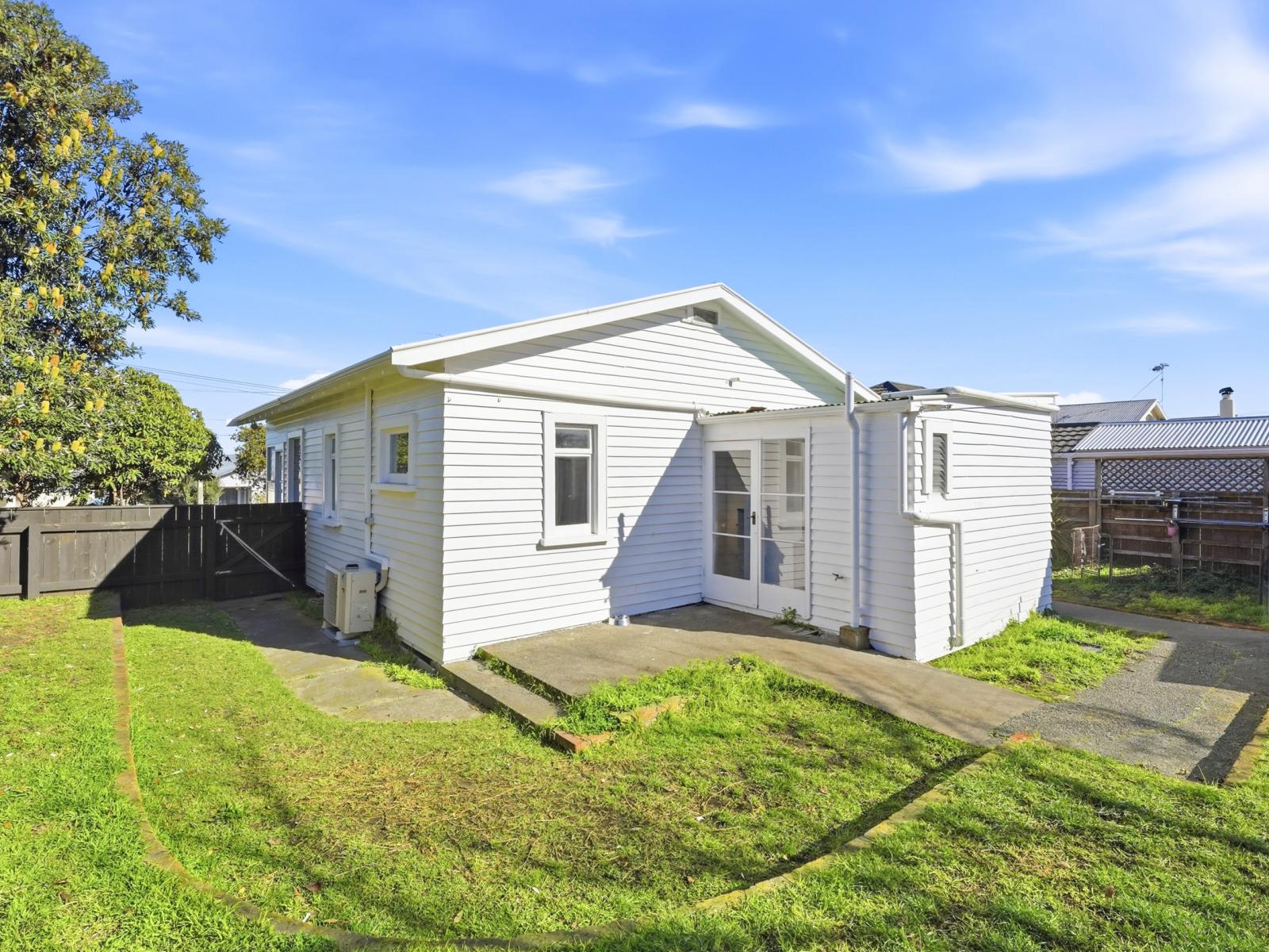 100 Gonville Avenue, Gonville