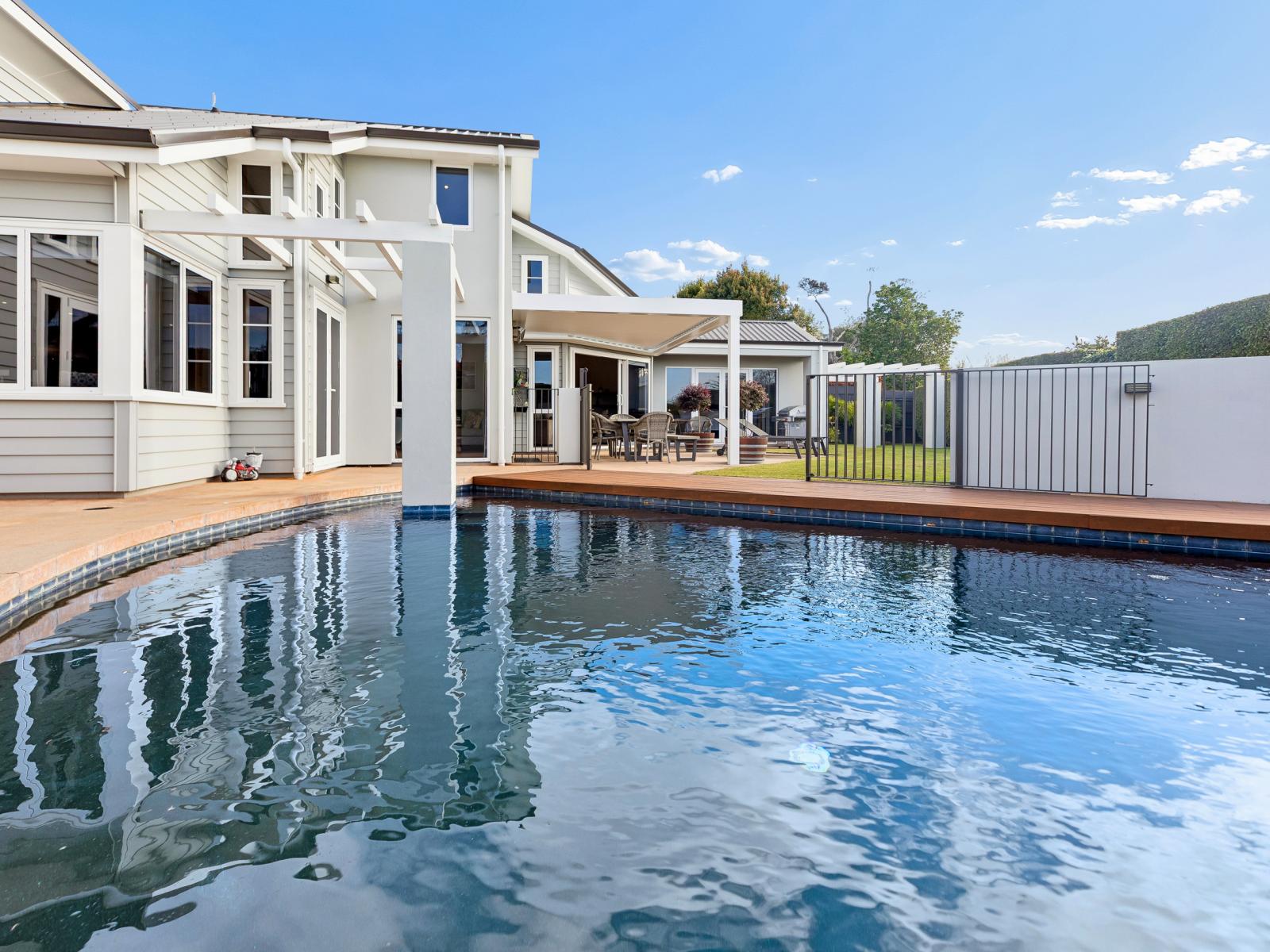 15 Sissinghurst Court, Bethlehem
