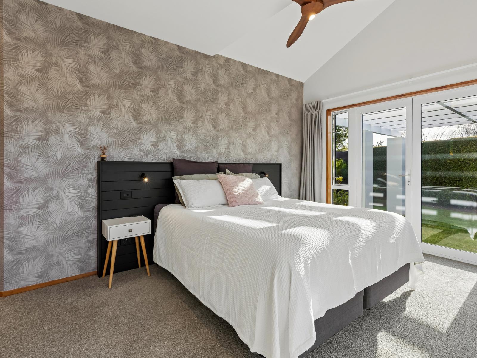 15 Sissinghurst Court, Bethlehem