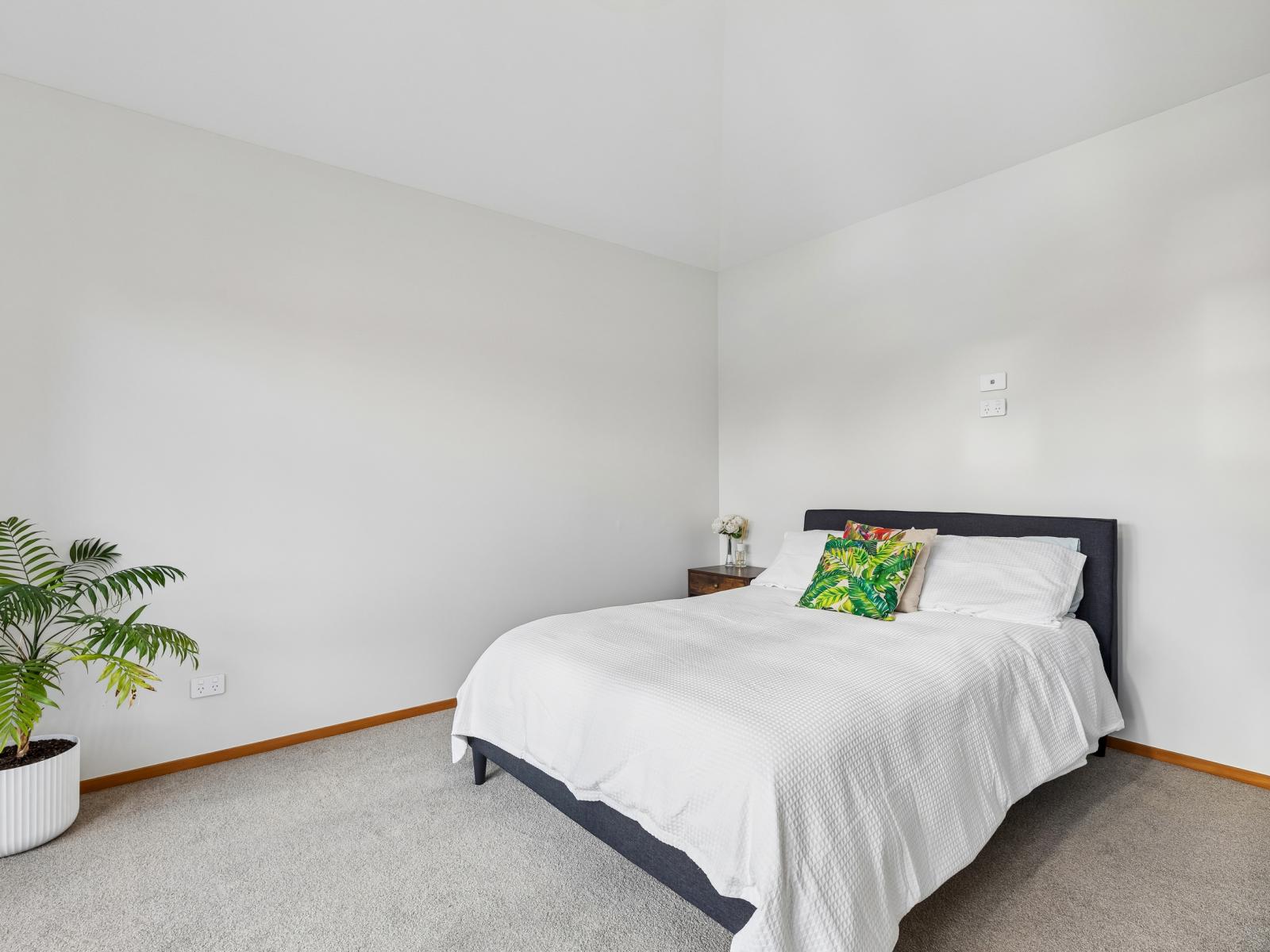 15 Sissinghurst Court, Bethlehem