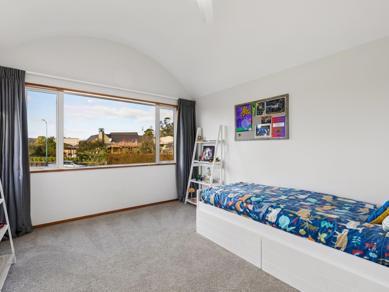 15 Sissinghurst Court, Bethlehem