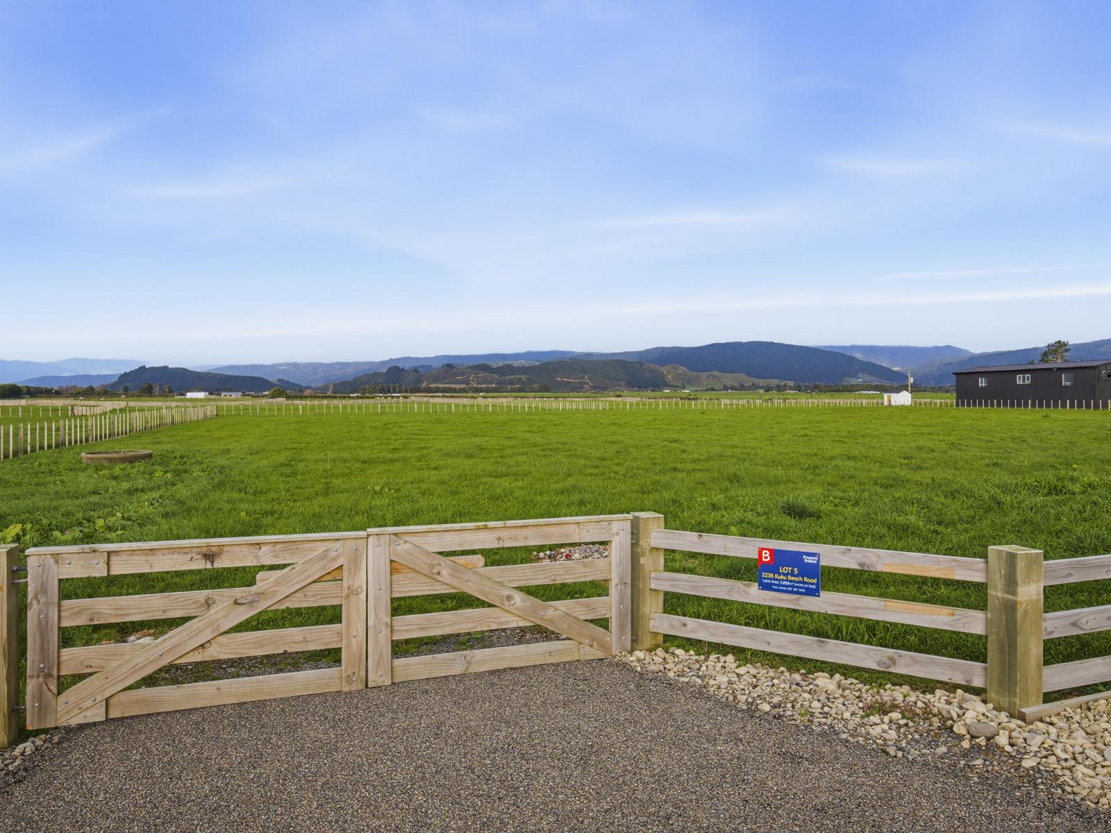 223 Kuku Beach Road and James Farm Lane, Levin