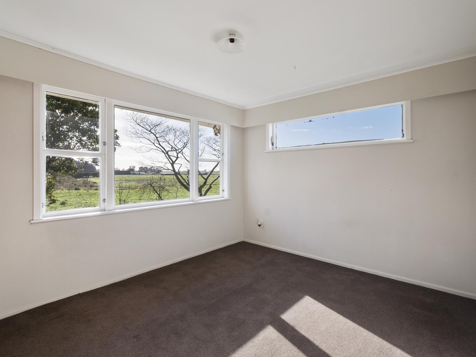 1440 State Highway 1, Glen Oroua