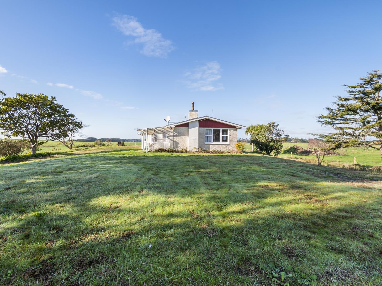 1440 State Highway 1, Glen Oroua