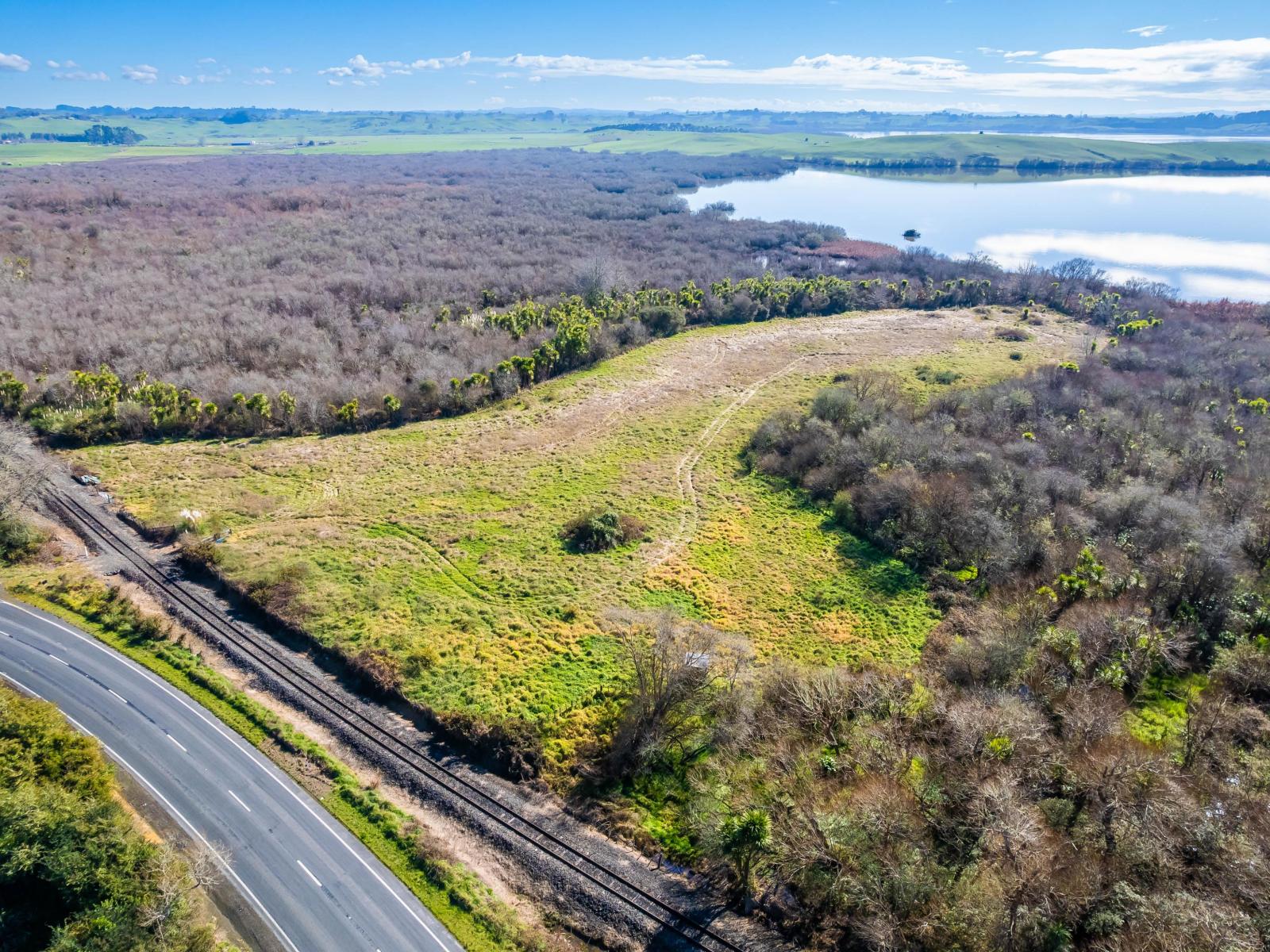 Rotowaro Road, Huntly