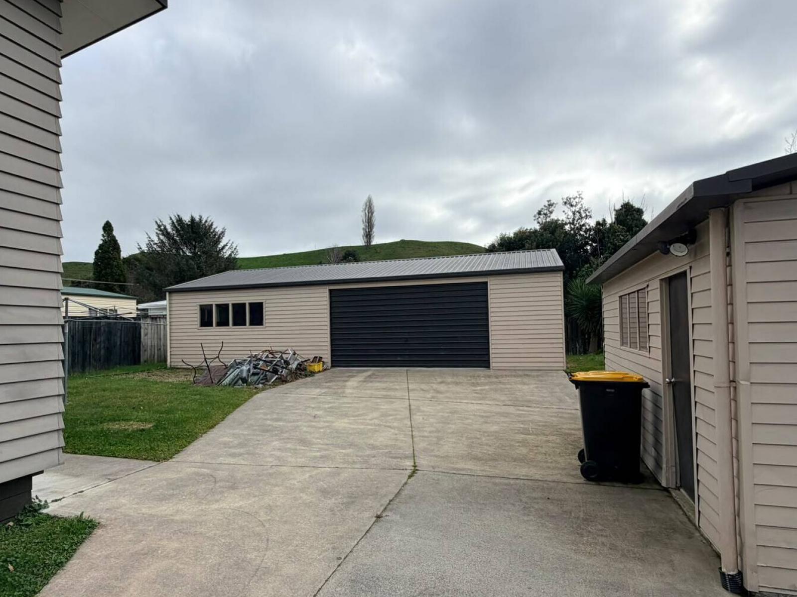 6 Church Street, Tirau