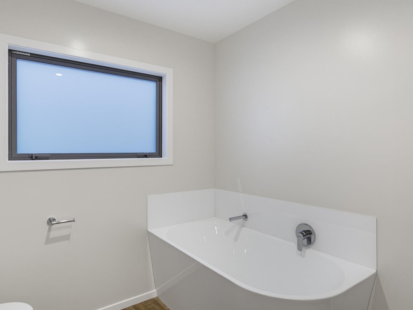 3B Brunoro Place, Paraparaumu