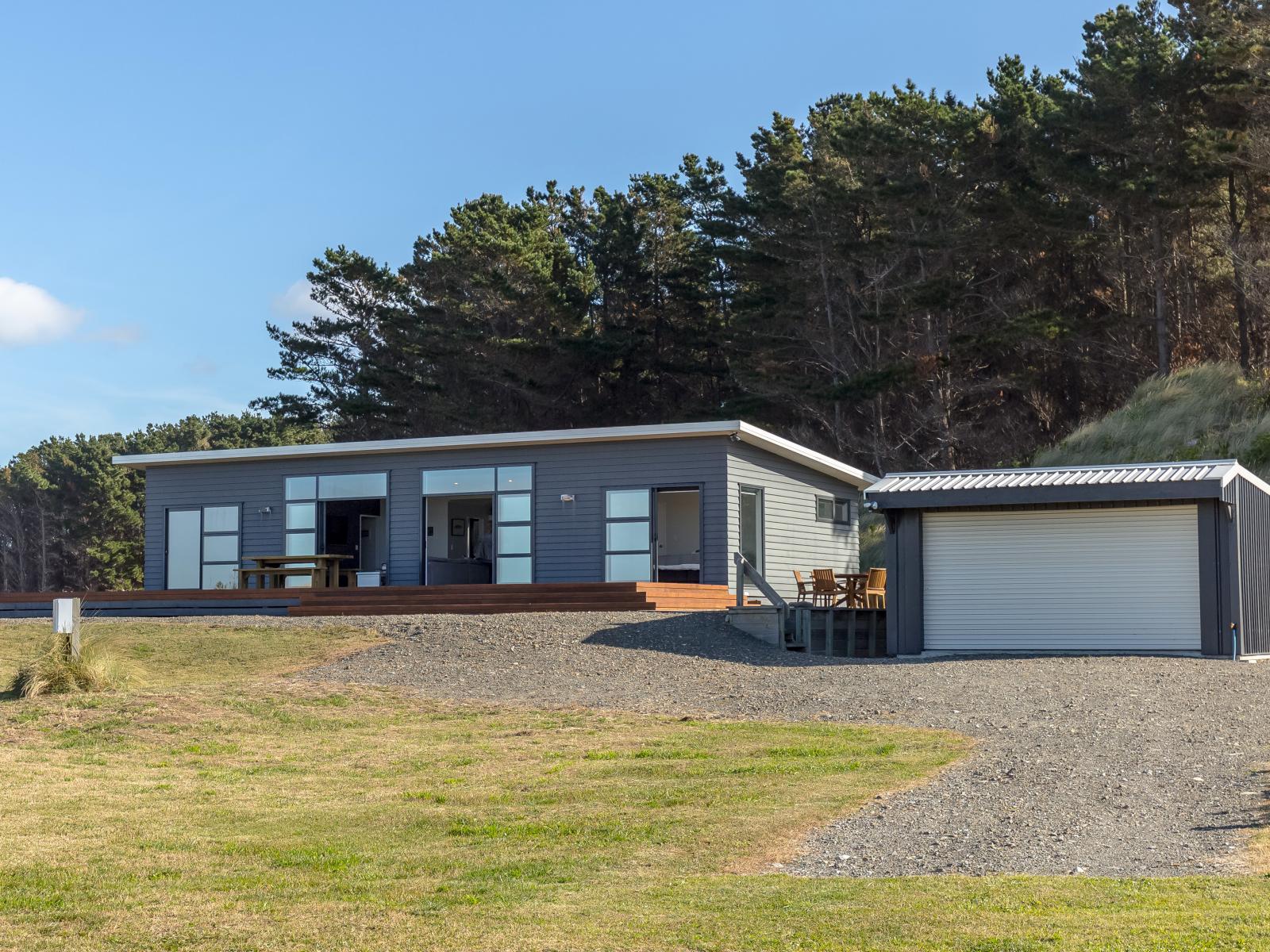 9 Puk Lane, Flat Point