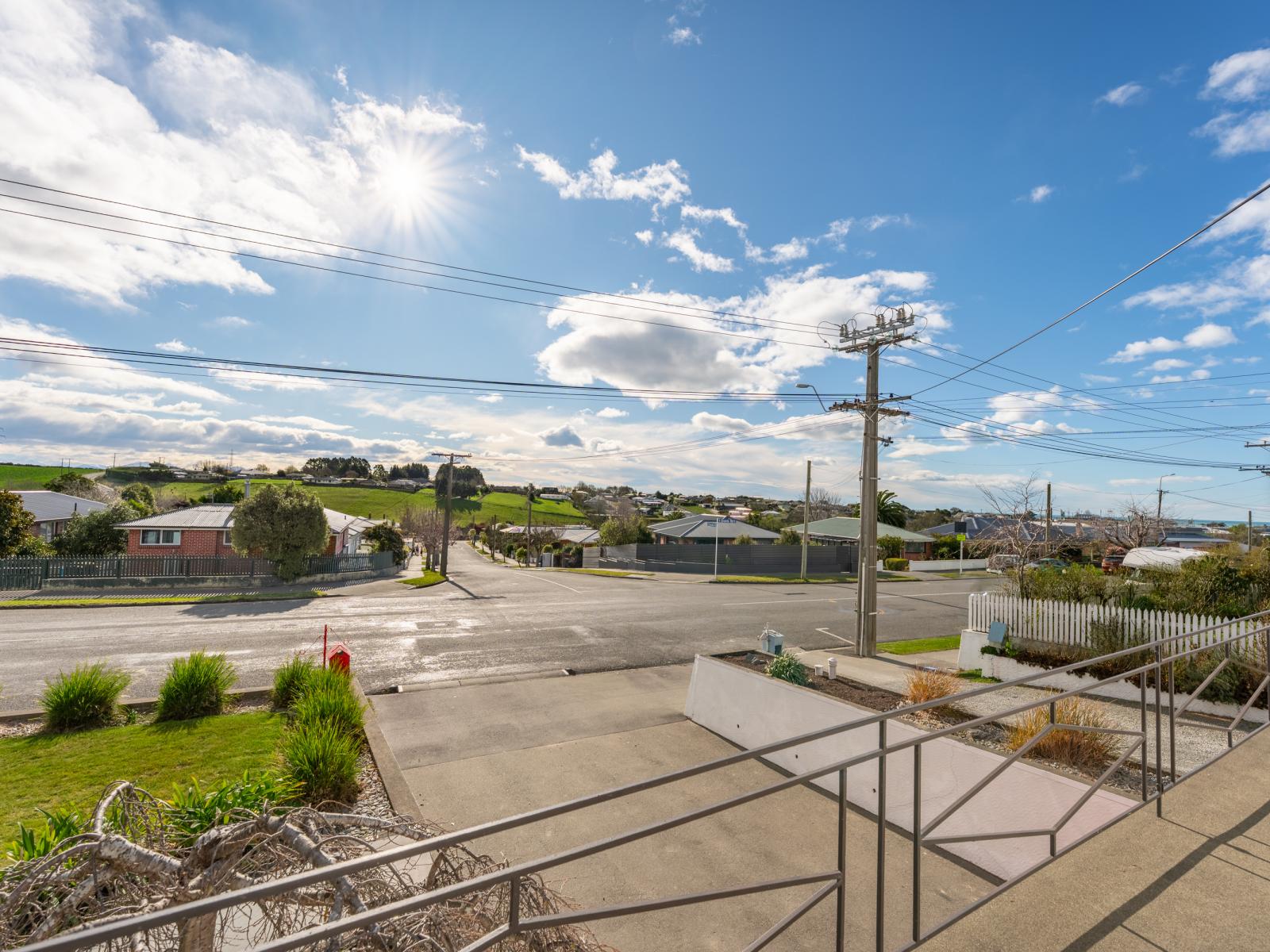 78 Grants Road, Marchwiel