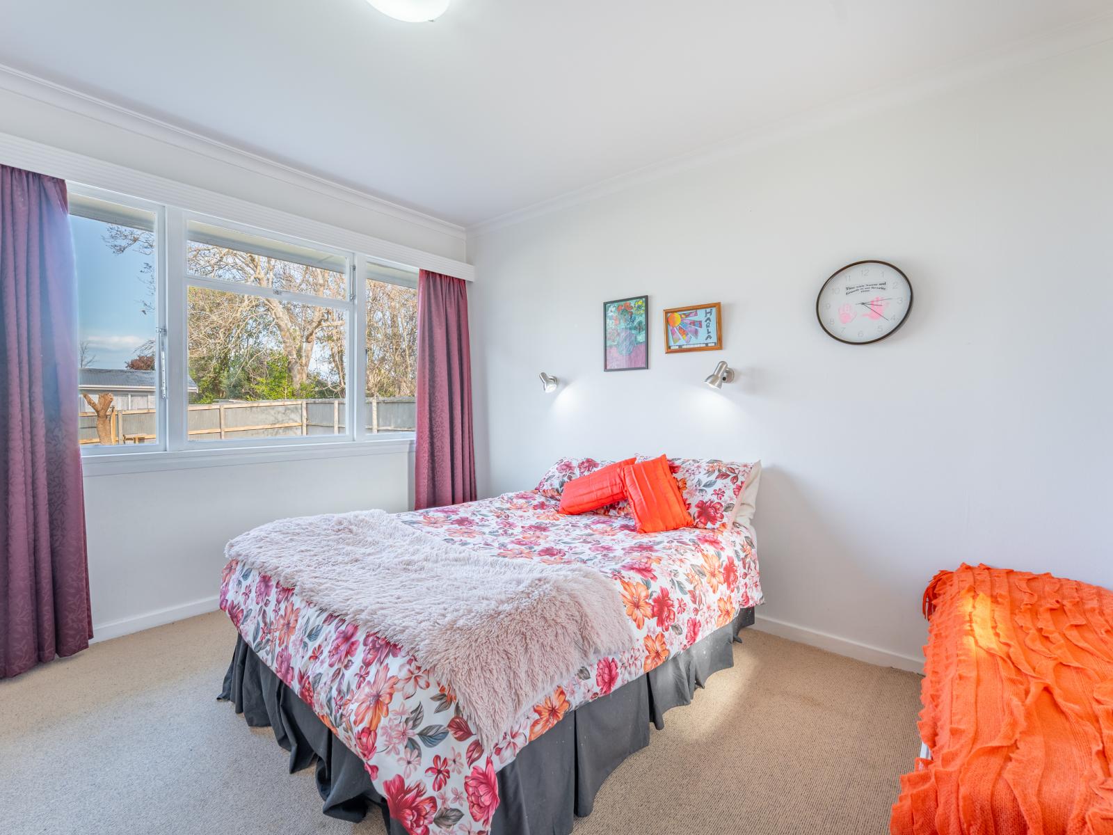 78 Grants Road, Marchwiel