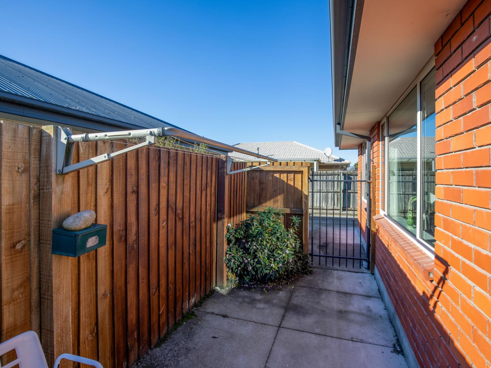 Unit 2, 21 Awatea Road, Hornby