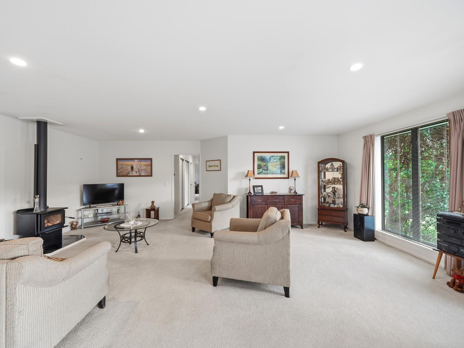 8 Carmana Gardens, Rangiora