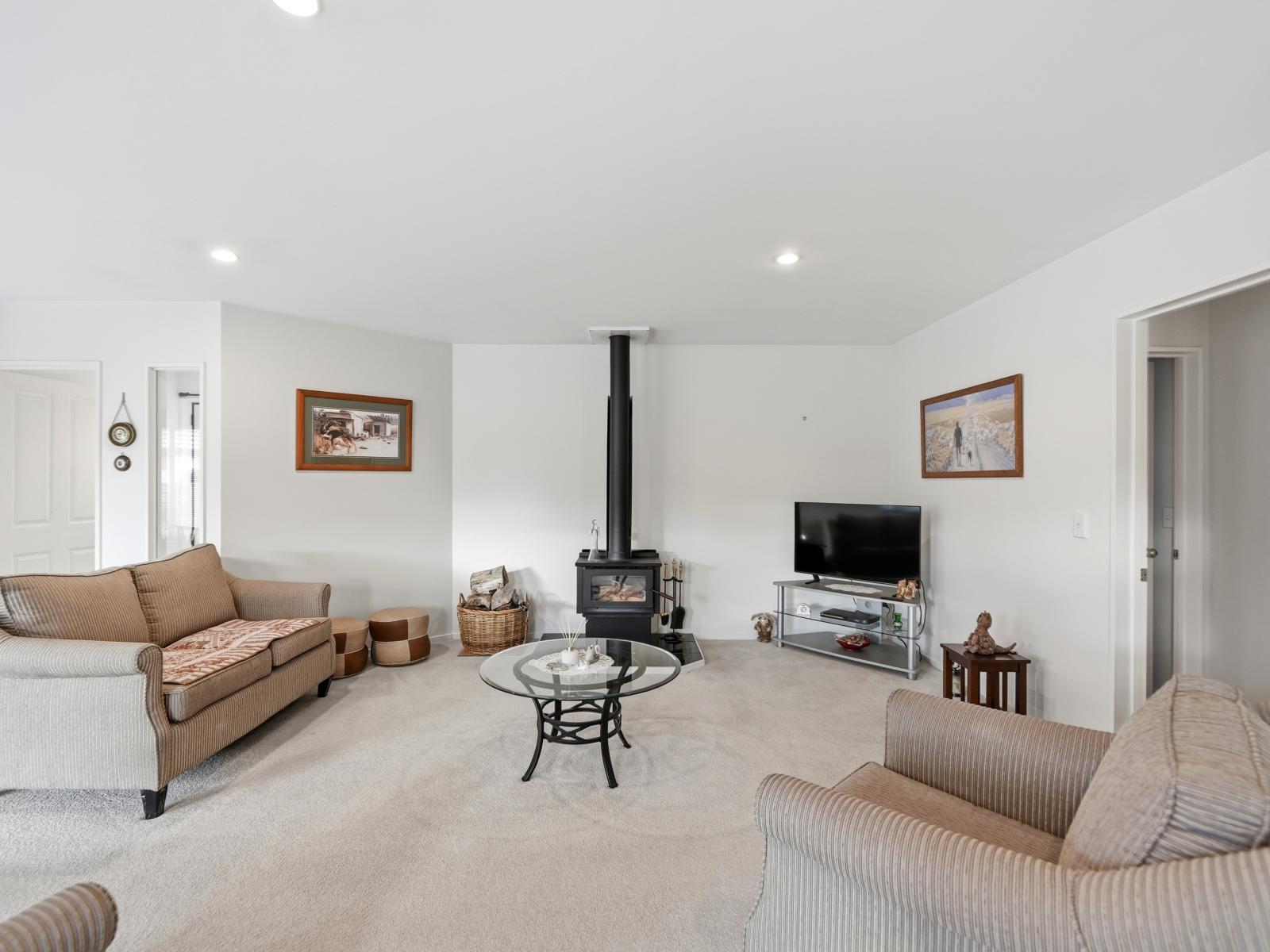 8 Carmana Gardens, Rangiora