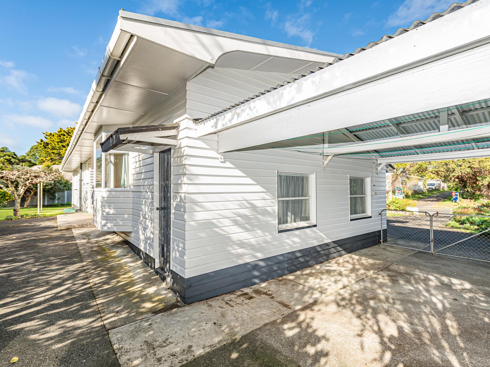 186 Great North Road, Otamatea