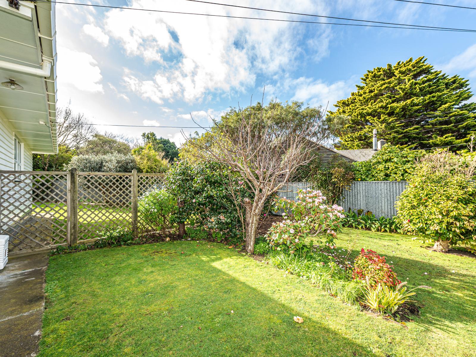 186 Great North Road, Otamatea