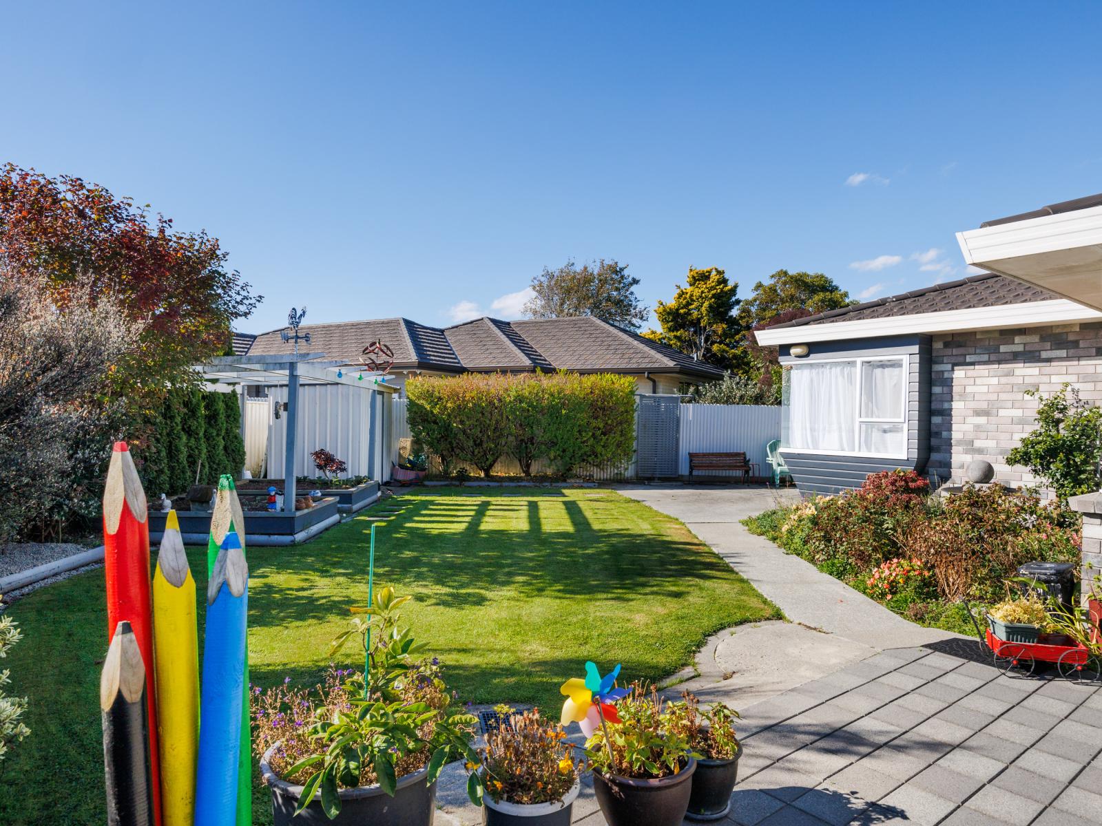 12 Lancewood Lane, Roslyn