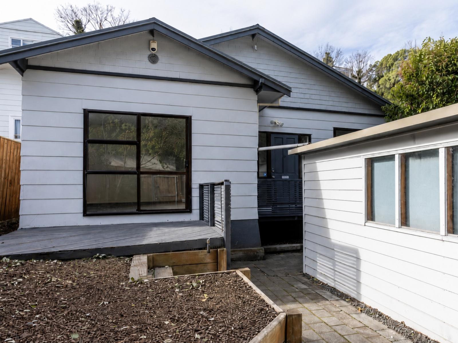 61 Milton Road, Bluff Hill